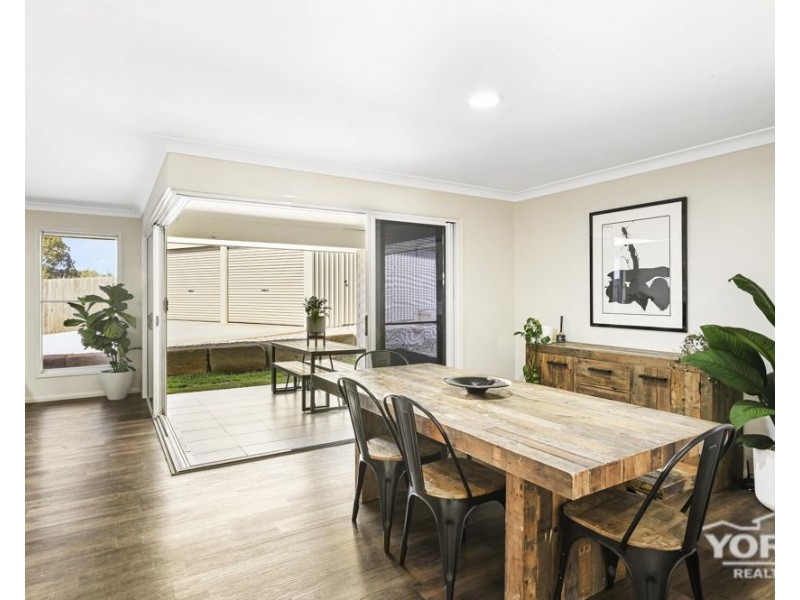 20 Maculan Crescent, Westbrook QLD 4350