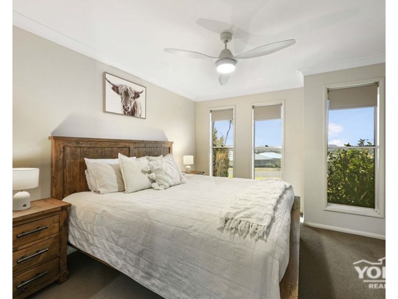 20 Maculan Crescent, Westbrook QLD 4350