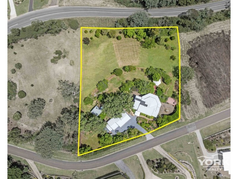 Blue Mountain Heights QLD 4350