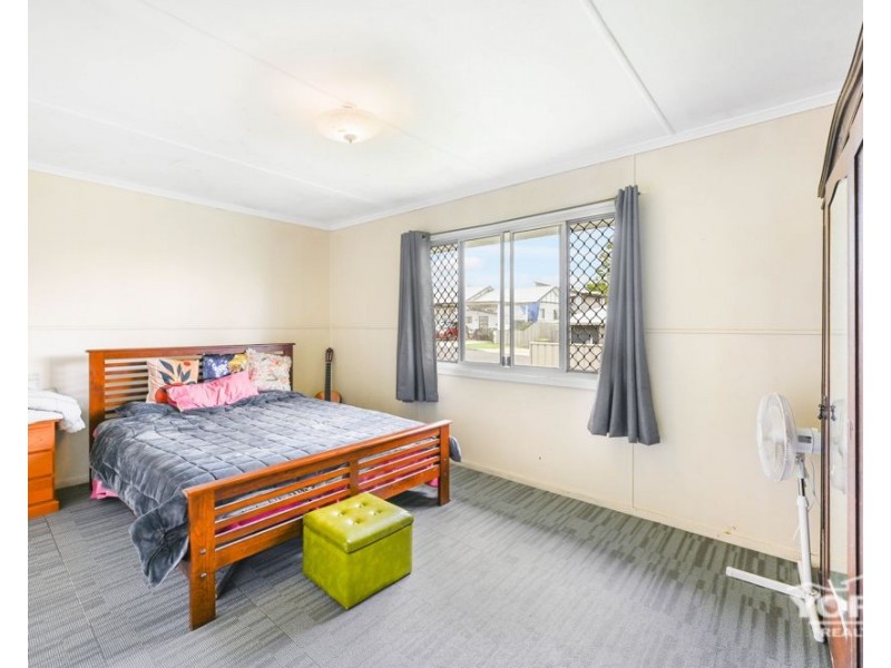 272 Bridge Street, Newtown QLD 4350