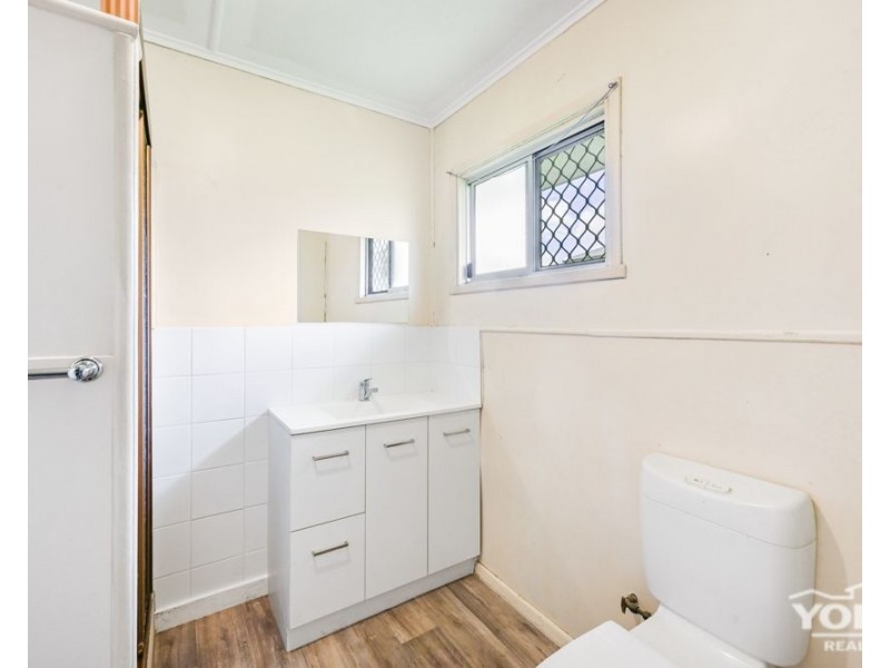 272 Bridge Street, Newtown QLD 4350
