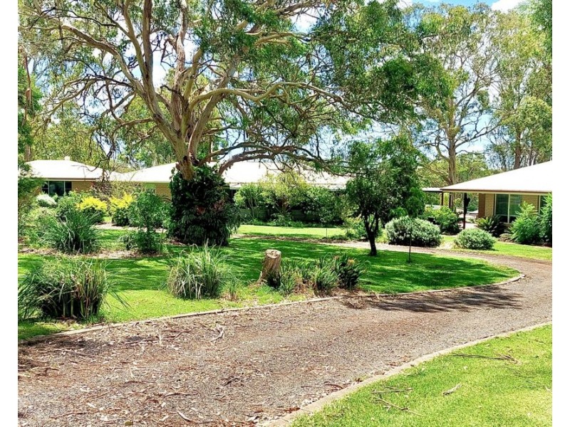 10 Cawdor Drive, Highfields QLD 4352