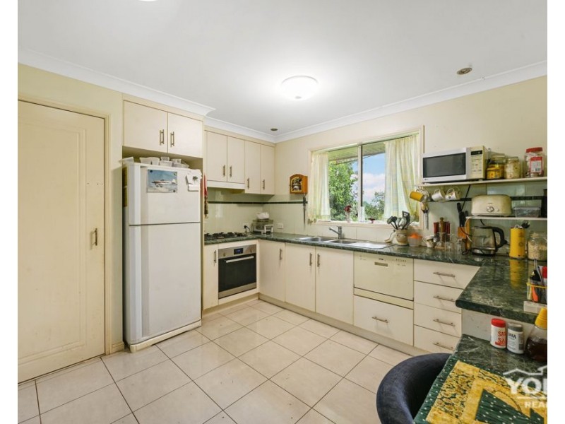 10 Cawdor Drive, Highfields QLD 4352