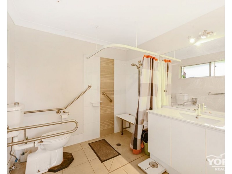 10 Cawdor Drive, Highfields QLD 4352