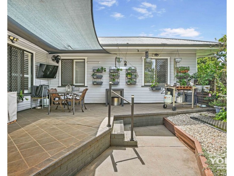 28 Stehn Street, Harristown QLD 4350