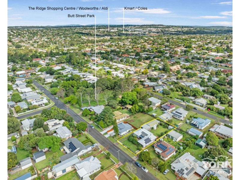 28 Stehn Street, Harristown QLD 4350