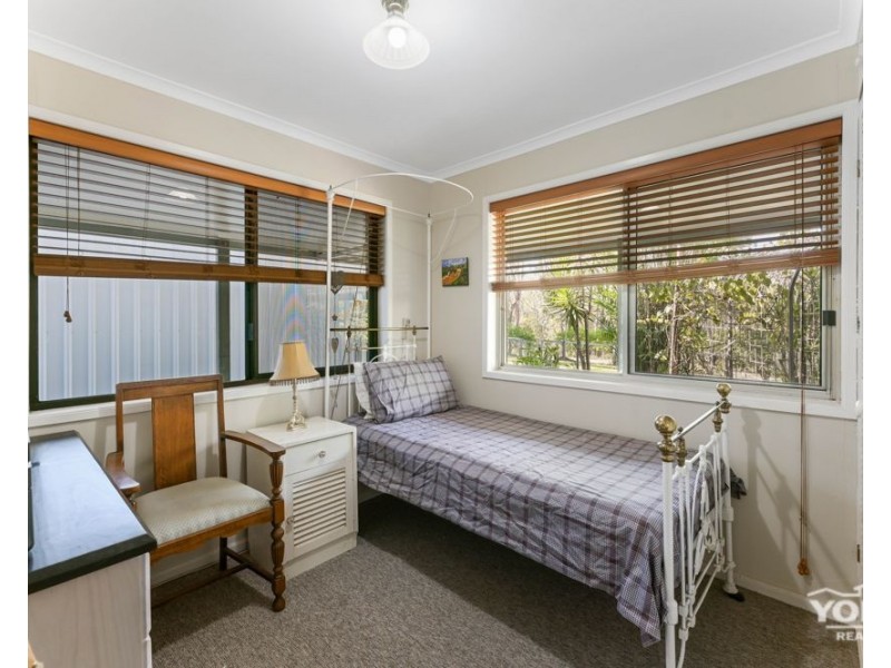 81 Larnook Street, Upper Lockyer QLD 4352