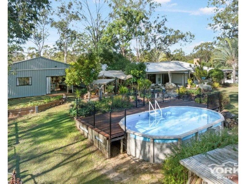 81 Larnook Street, Upper Lockyer QLD 4352