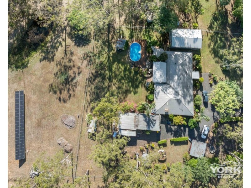 81 Larnook Street, Upper Lockyer QLD 4352