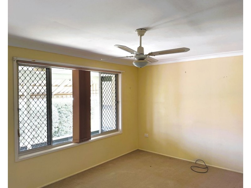 18 Hinton Street, Wilsonton QLD 4350