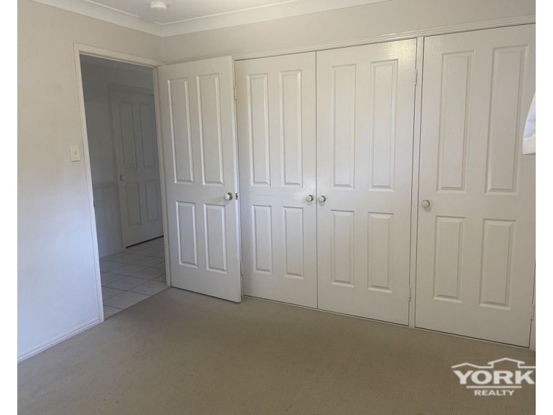 2/6a Ida Street, South Toowoomba QLD 4350