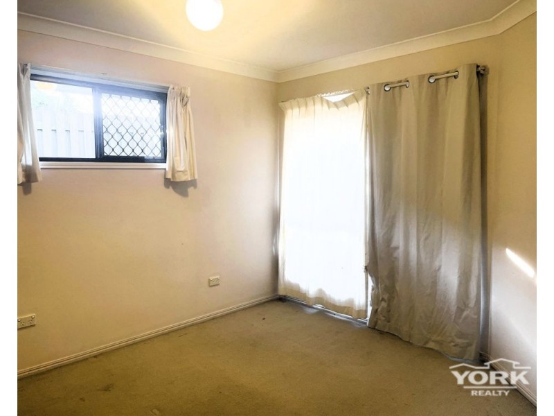 2/6a Ida Street, South Toowoomba QLD 4350