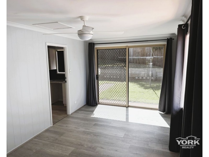 1 Bhutan Court, Newtown QLD 4350