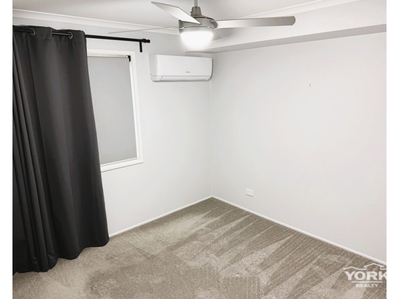 1 Bhutan Court, Newtown QLD 4350