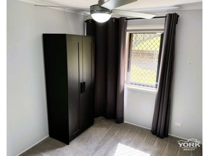 1 Bhutan Court, Newtown QLD 4350