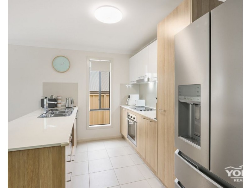 2/3 Minnett Street, Glenvale QLD 4350