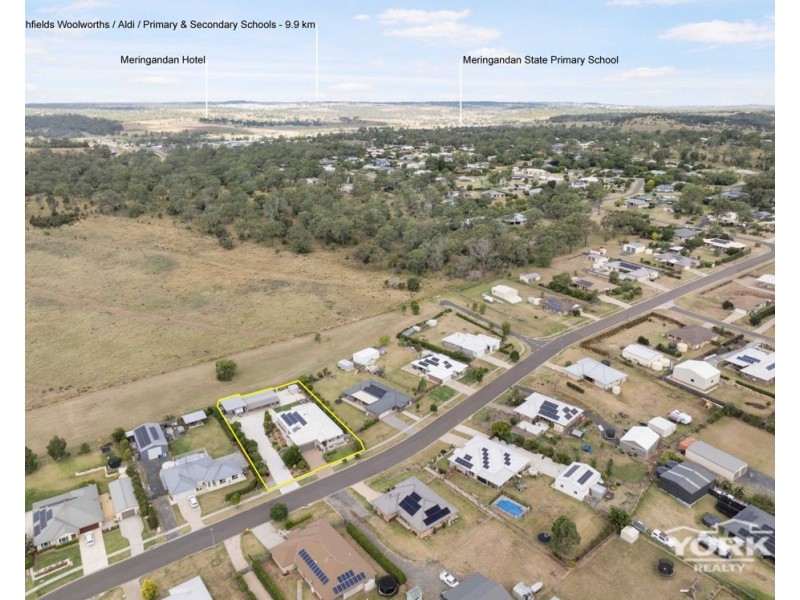 20 Rosella Gardens Drive, Meringandan West QLD 4352