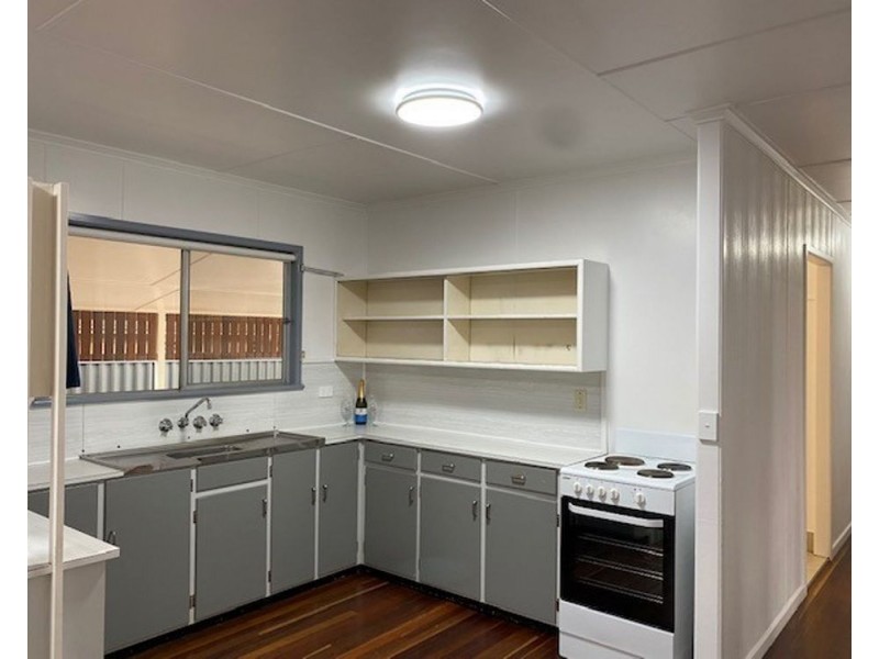 7 Wilfred Street, Harristown QLD 4350