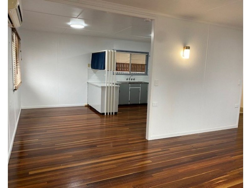 7 Wilfred Street, Harristown QLD 4350