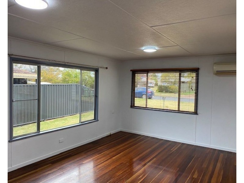 7 Wilfred Street, Harristown QLD 4350