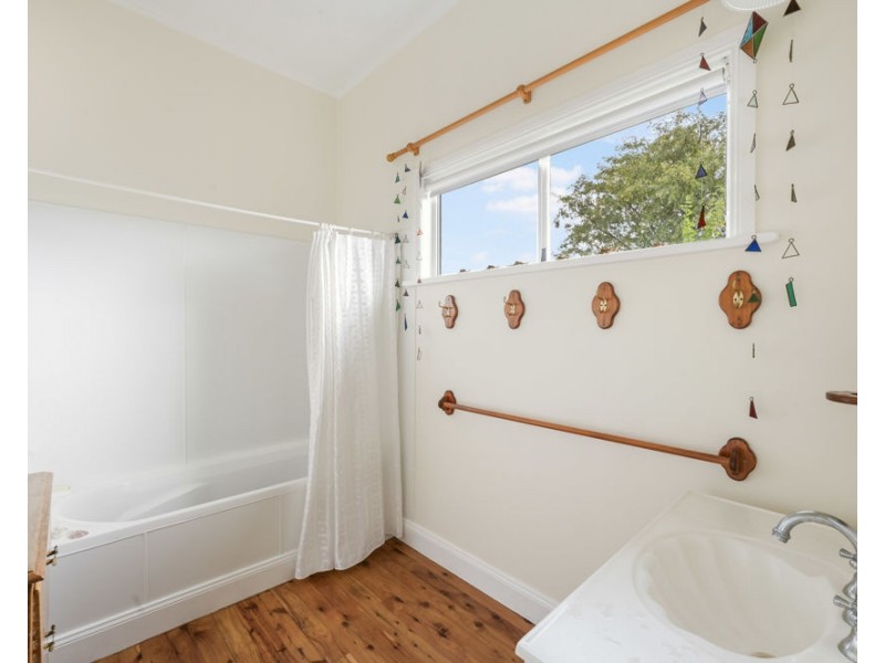 9-11 Bright Street, Wyreema QLD 4352