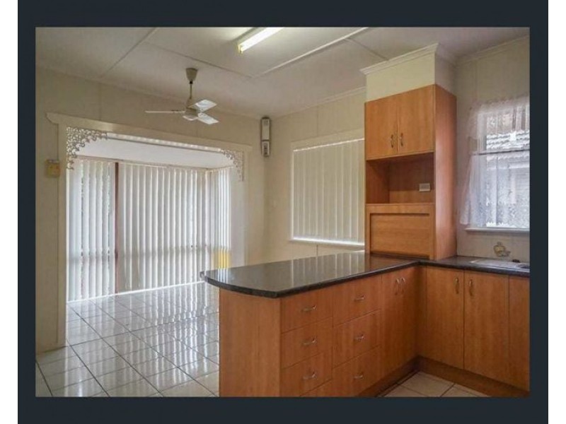 50 Drayton Road, Harristown QLD 4350