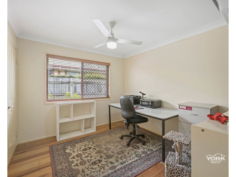 Centenary Heights QLD 4350