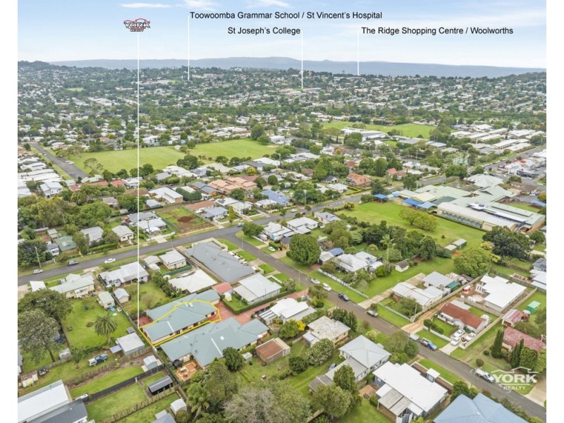 Centenary Heights QLD 4350