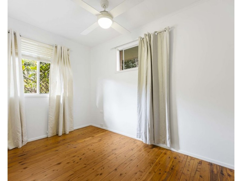 Centenary Heights QLD 4350