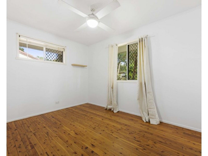 Centenary Heights QLD 4350