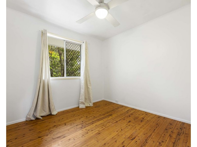 Centenary Heights QLD 4350