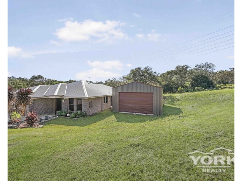 7 Lydia Place, Top Camp QLD 4350