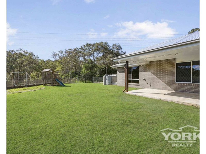 7 Lydia Place, Top Camp QLD 4350