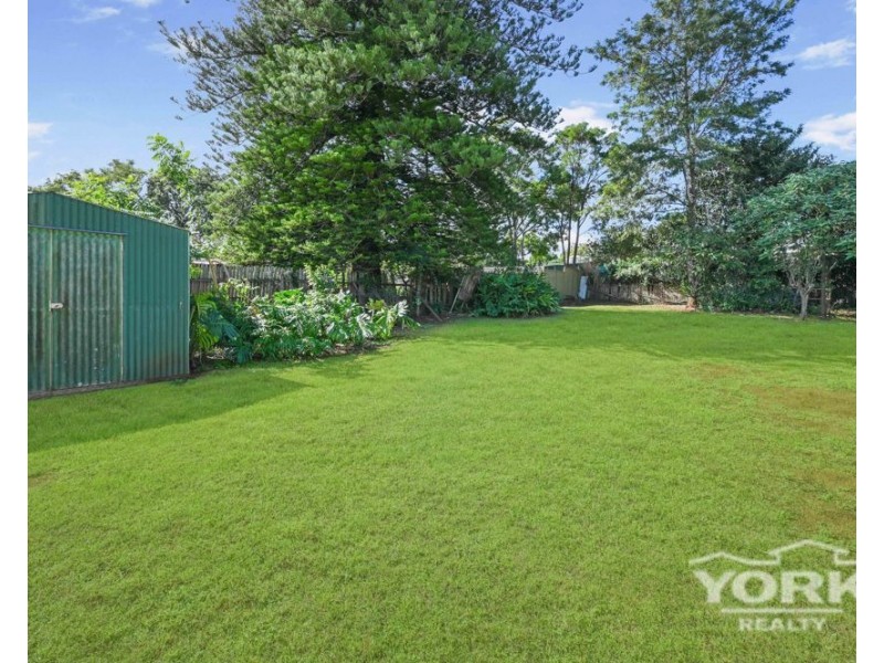 10 Kenneth Street, North Toowoomba QLD 4350