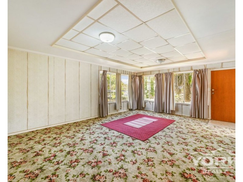 10 Kenneth Street, North Toowoomba QLD 4350