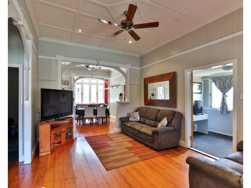 127 Hill Street, Newtown QLD 4350