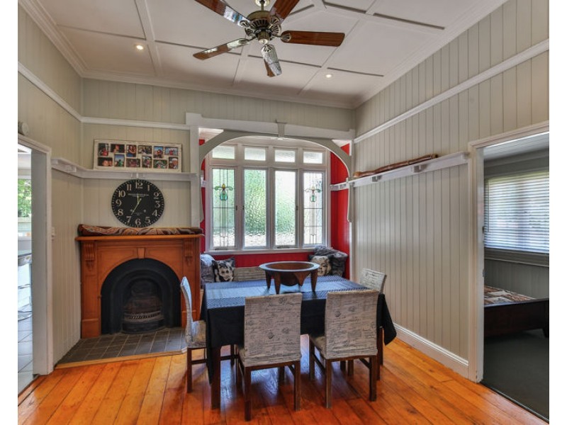 127 Hill Street, Newtown QLD 4350