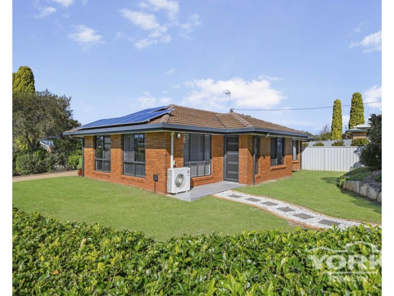 Kearneys Spring QLD 4350