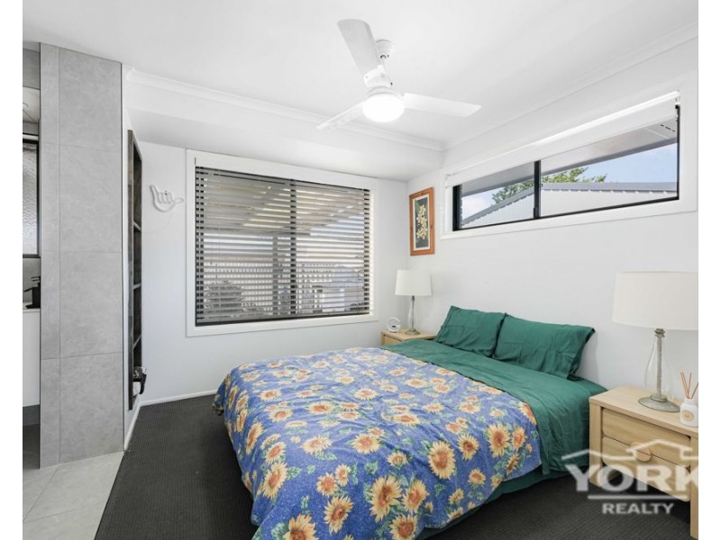 Kearneys Spring QLD 4350