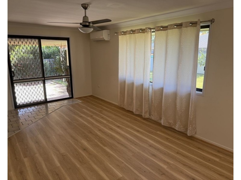 12 Jennifer Cres, Darling Heights QLD 4350