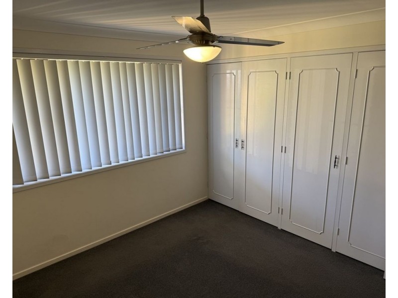 12 Jennifer Cres, Darling Heights QLD 4350