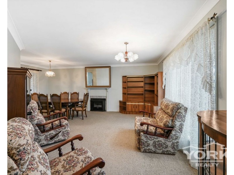 109 Glenvale Road, Newtown QLD 4350