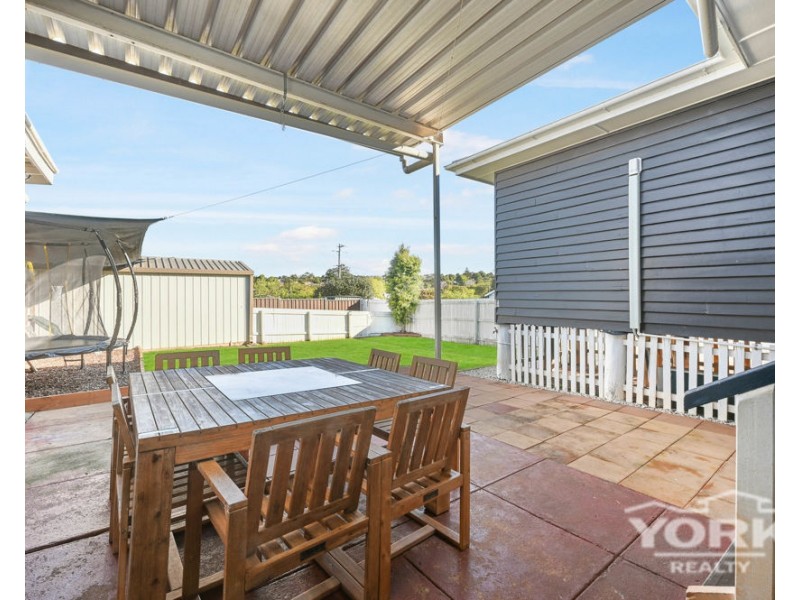 22 Murphy Street, Rangeville QLD 4350