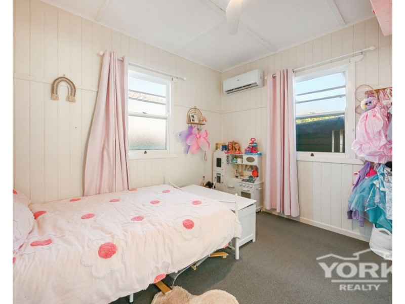 22 Murphy Street, Rangeville QLD 4350