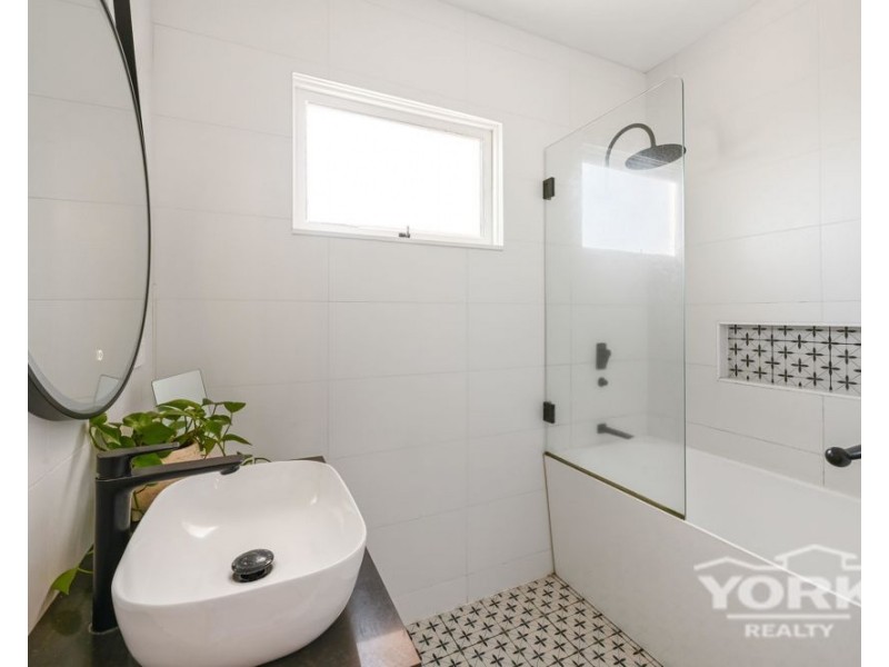 22 Murphy Street, Rangeville QLD 4350