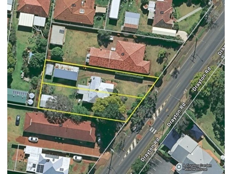 43 Drayton Road, Harristown QLD 4350