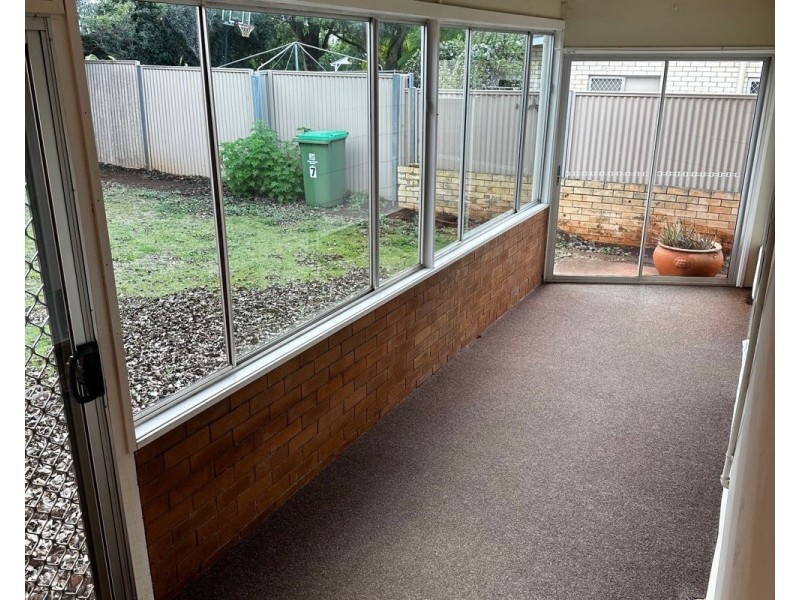 7 Garrahy Street, Centenary Heights QLD 4350