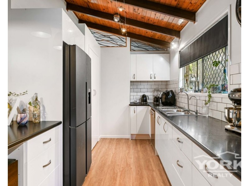 14 Pine Court, Rangeville QLD 4350