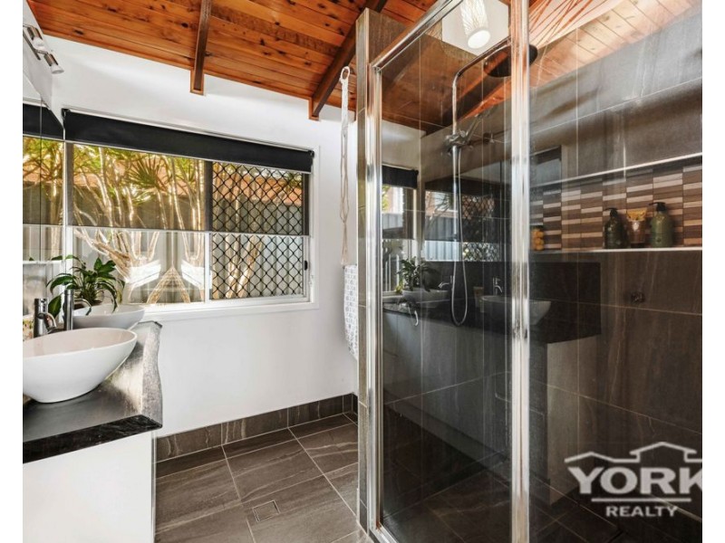 14 Pine Court, Rangeville QLD 4350