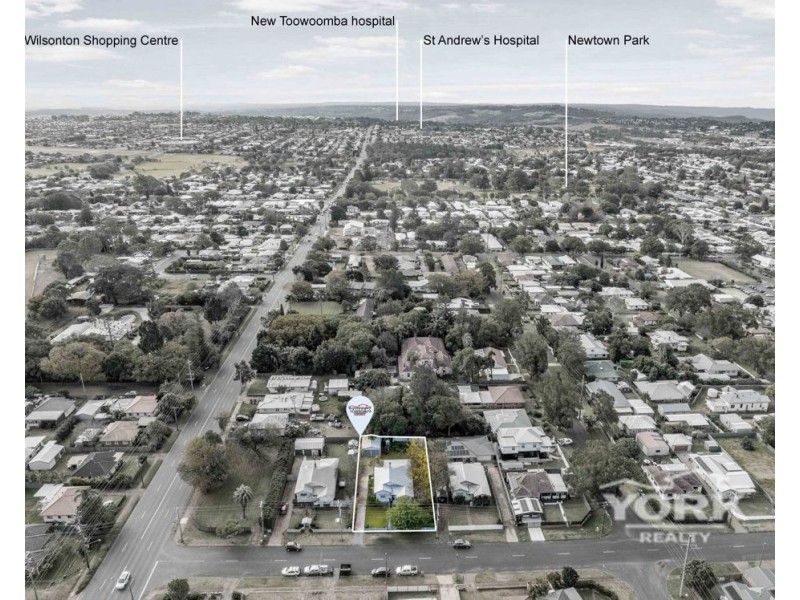 129 Hill Street, Newtown QLD 4350